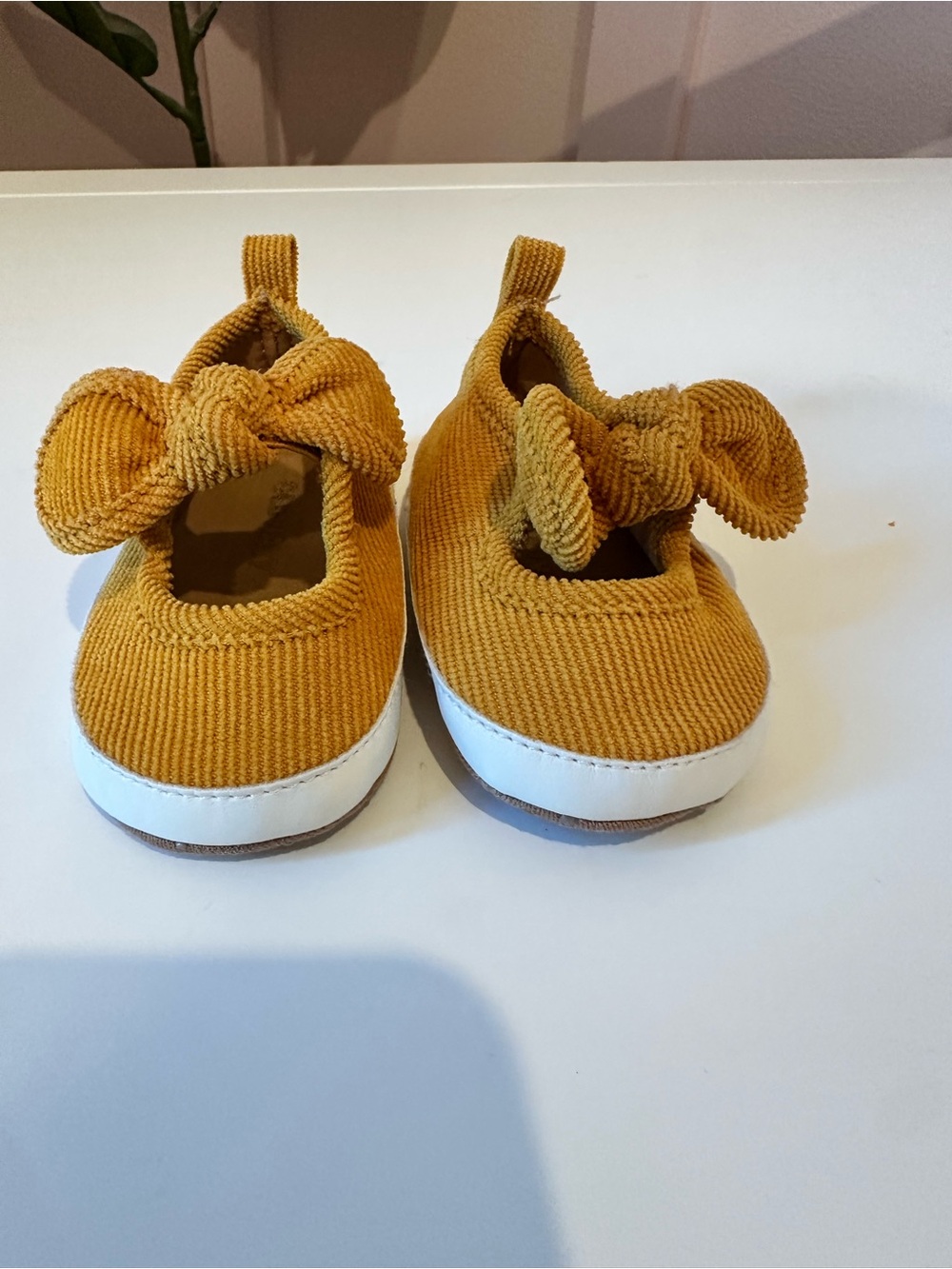 Old Navy Mustard Corduroy Bow Mary Jane Baby Shoes